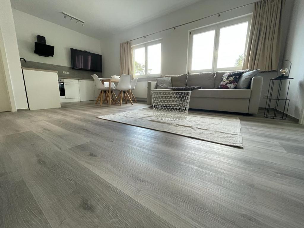 Quartier Am Haff Aparthotel Ueckermünde Buitenkant foto